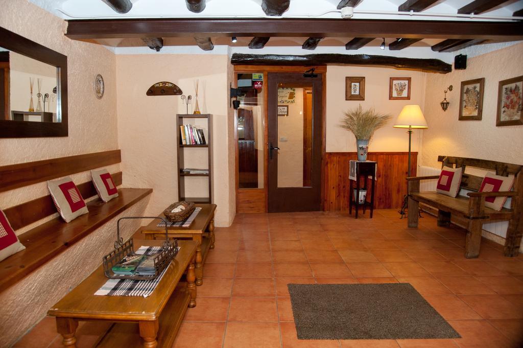 Allotjament Rural Ca L'Anton Pujal Εξωτερικό φωτογραφία