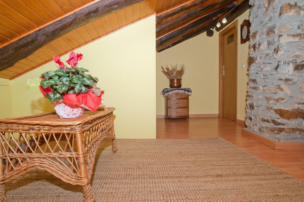 Allotjament Rural Ca L'Anton Pujal Εξωτερικό φωτογραφία