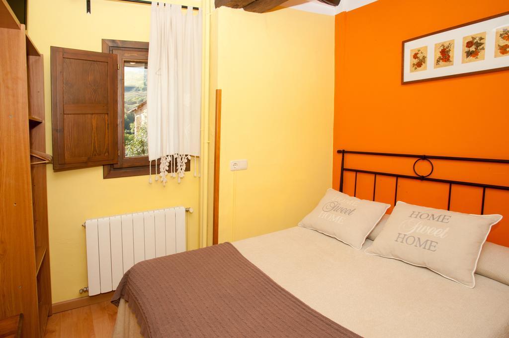 Allotjament Rural Ca L'Anton Pujal Εξωτερικό φωτογραφία